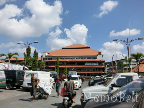 バリ島「Pasar Badung（バドゥン市場）」Memo Bali
