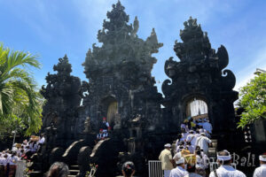 バリ島「Pura Ponjok Batu（ポンジョバトゥ寺院）」Memo Bali Bali