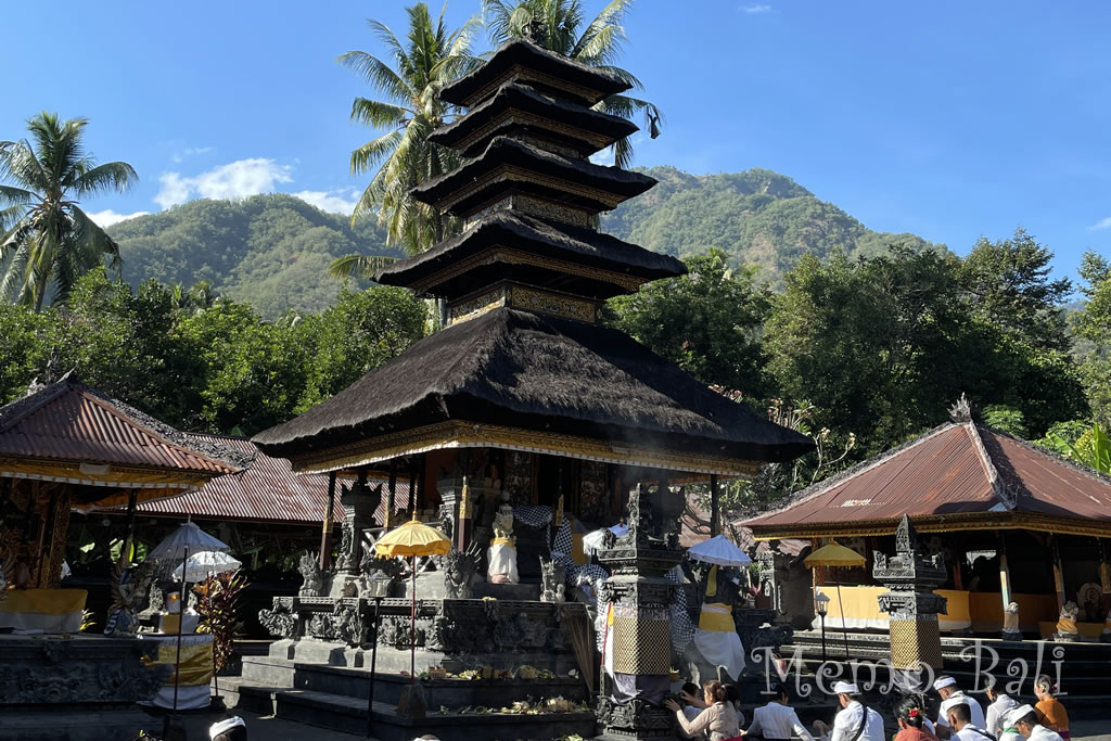 バリ島「Pura Puseh Desa Tejakula（プラ プセー デサ テジャクラ）」Memo Bali