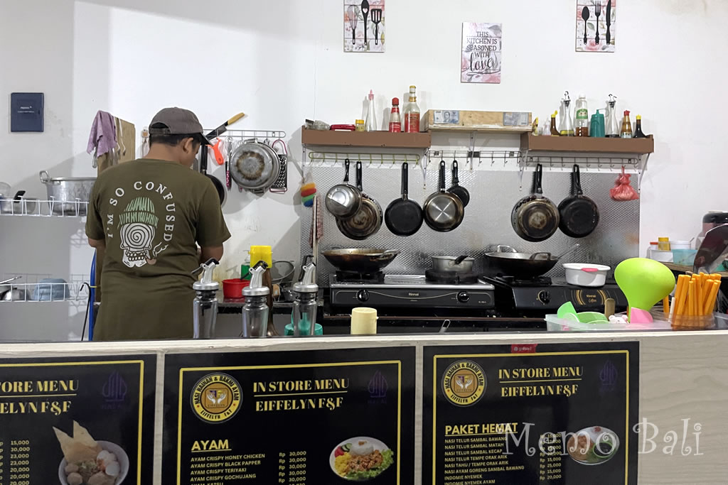 バリ島「Eiffelyn F&F（エイフェリン エフ＆エフ）」Memo Bali