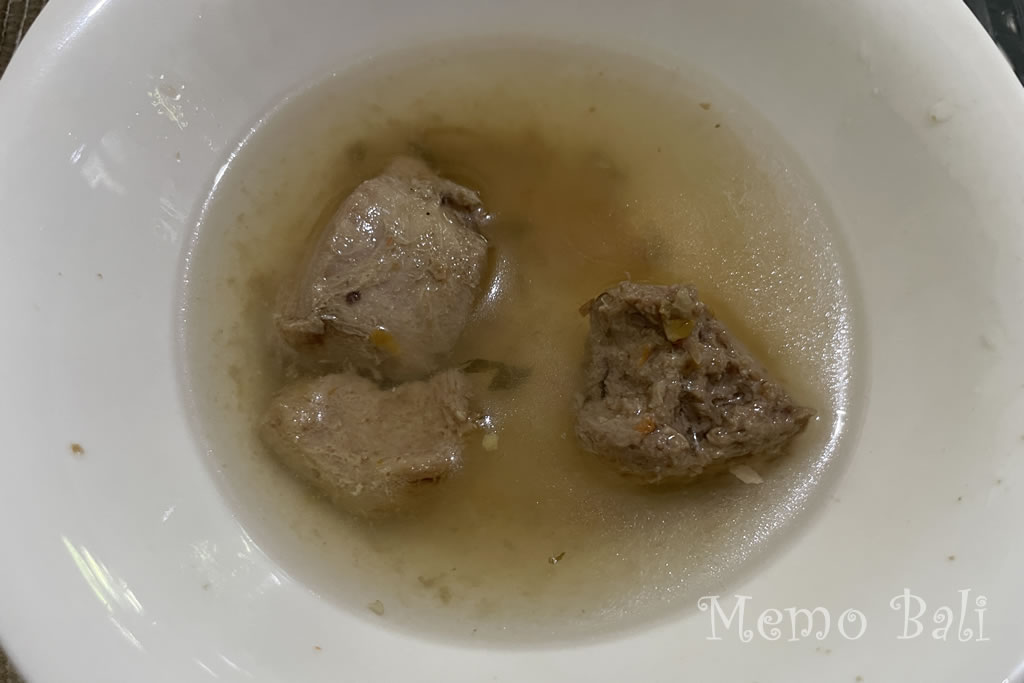 バリ島「WARUNG NENGAH Spesial Ikan Laut（ワルンヌガー スペシャルイカンラウッ）」Memo Bali