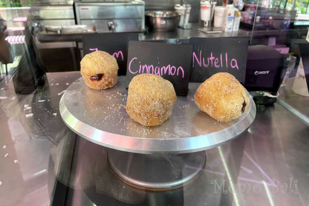 バリ島「DOUGHNUT BOSS（ドーナツボス） 」Memo Bali