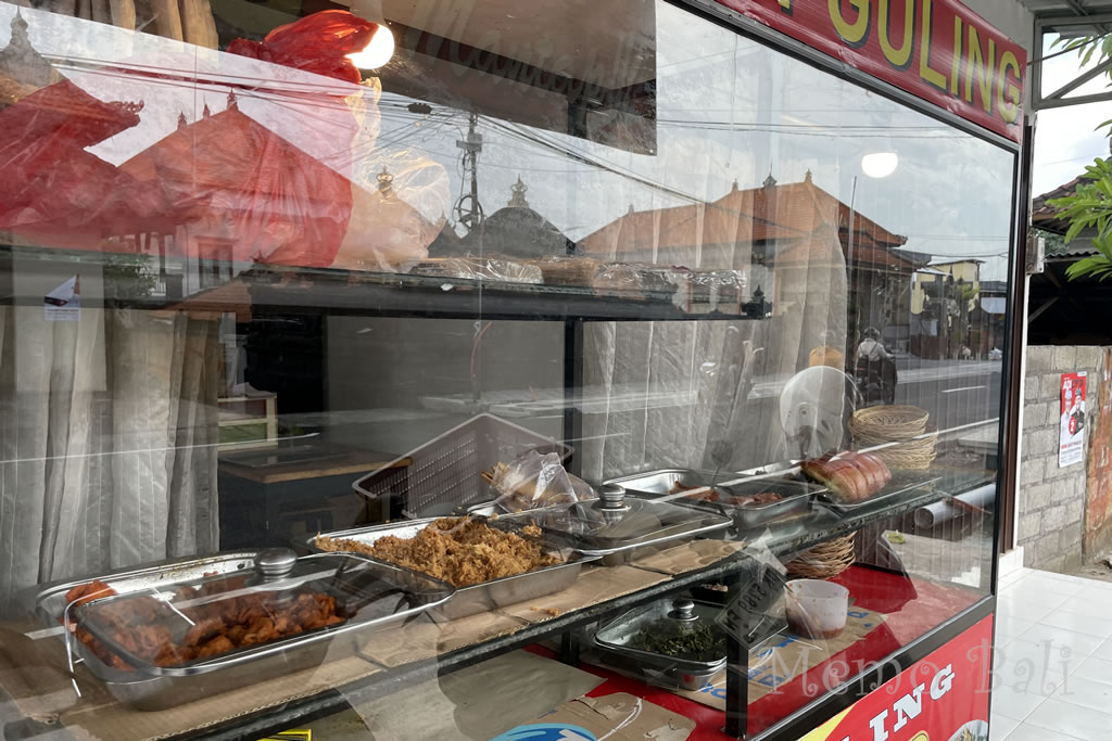 バリ島「Samsam guling Bu sekar（サムサムグリンブスカール）」Memo Bali